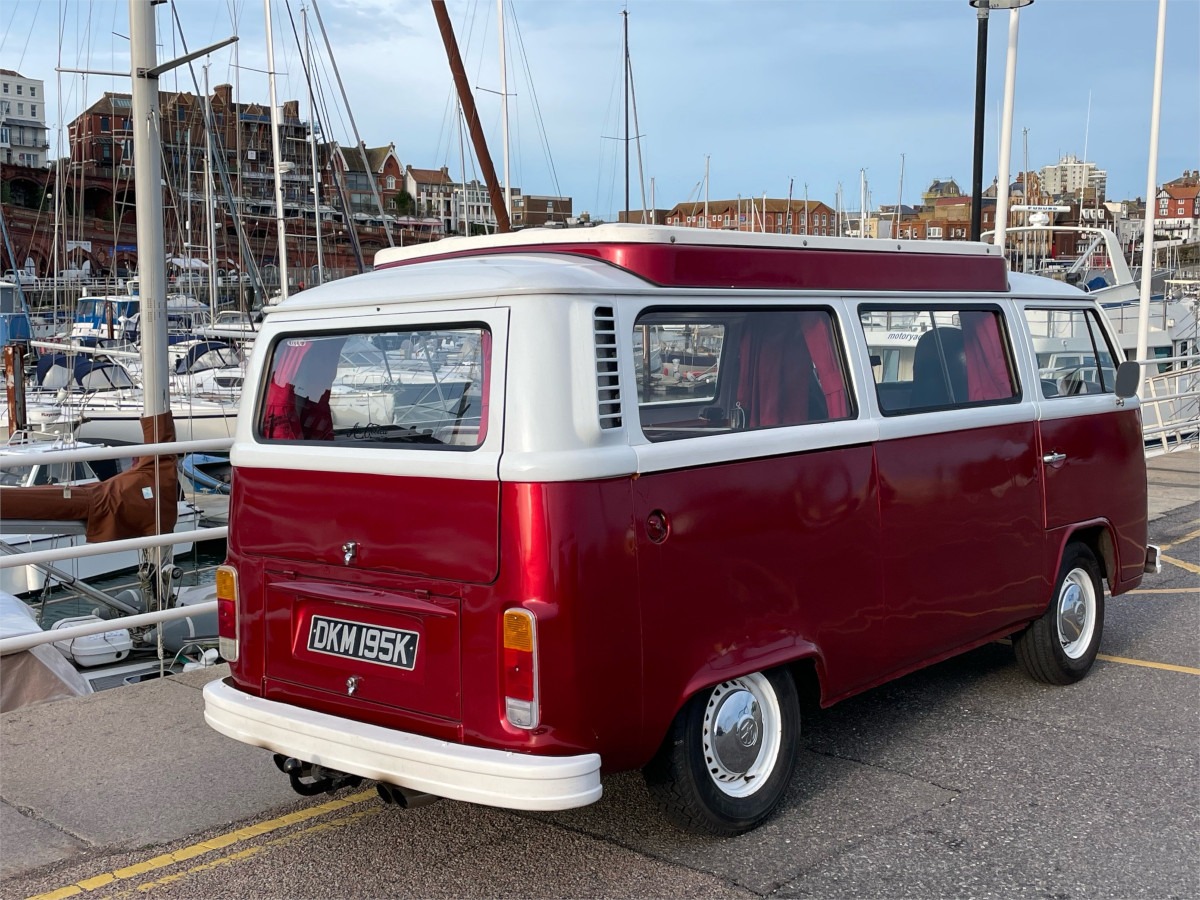 1972 Volkswagen T2 Camper Van / Bus Image 8
